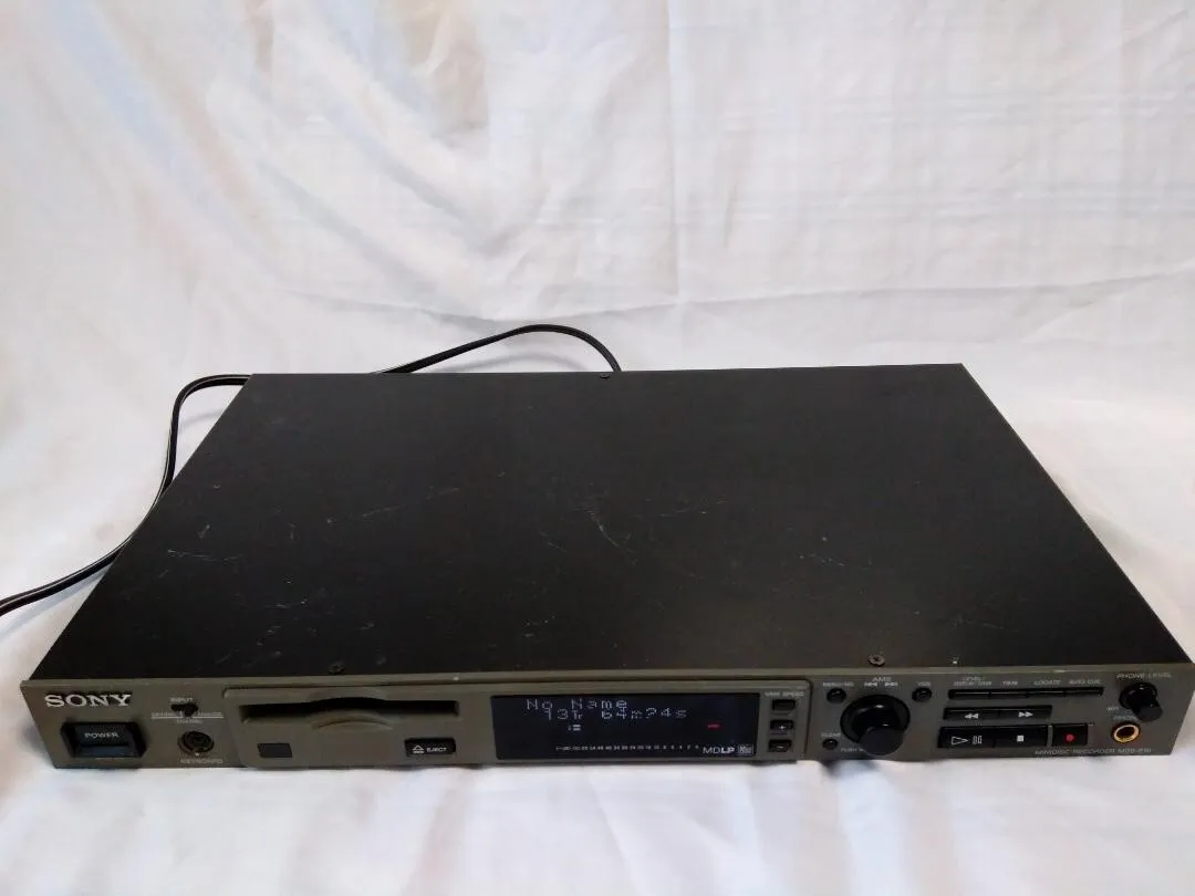 SONY MDS-E10 Professional MiniDisc MD Recorder / Player Rack-Mountable Japan