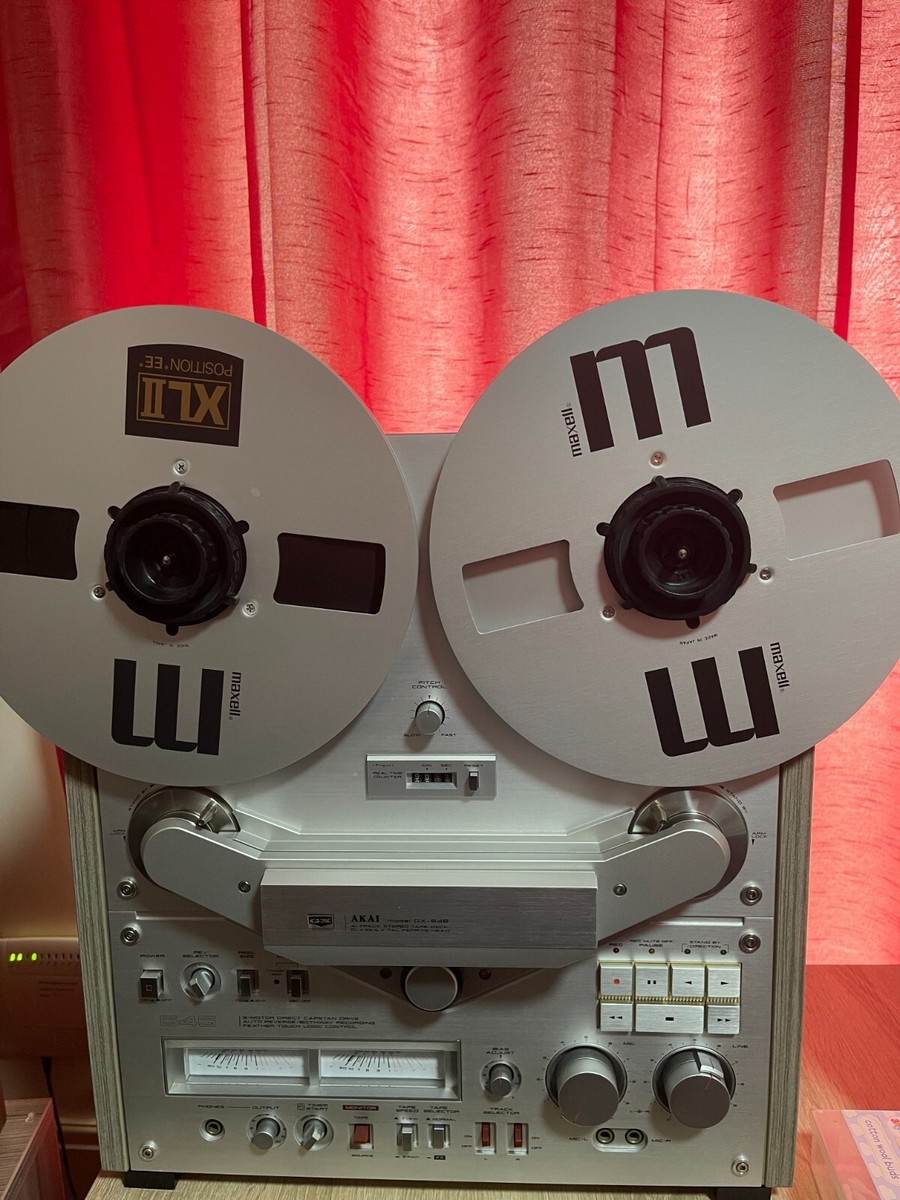 AKAI GX 646 reel to reel autoreverse tape recorder, 220V
