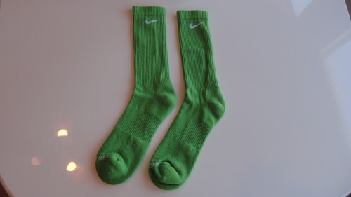 2 PAIR NIKE EVERYDAY PLUS Cushion Crew Socks GREEN WHITE YOUTH 3Y - 5Y - Picture 2 of 8