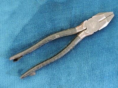 Vintage 9'' Diamalloy Diamond Duluth No. SL58 Linemans Pliers.