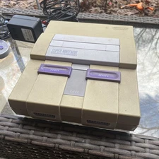 Super Nintendo Entertainment System SNES Video Game Console SNS-001 Tested