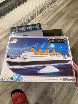 COBI Historical Collection R.M.S. Titanic 1916 1:300 Scale 450 Pieces