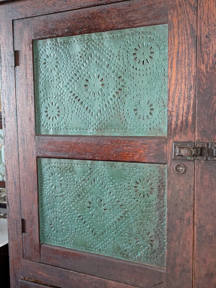 Original 1890's Western NC Oak 8 Punched Blue Tin Pie Safe Wooden Cupboard - Image 3 of 4