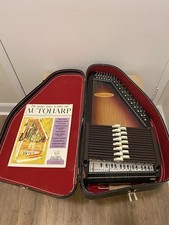VINTAGE SAKOVA CHROMAHARP AUTOHARP WITH CASE 15 CORD MODEL