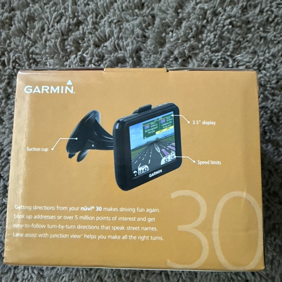 Garmin Nuvi 30 Portable GPS Navigator 3.5 inch Touchscreen Navteq Maps EUC - Image 3 of 4