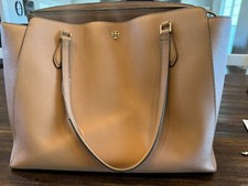 Tory Burch Pebble Leather Robinson Large Tote Tan with Lots of Storage 