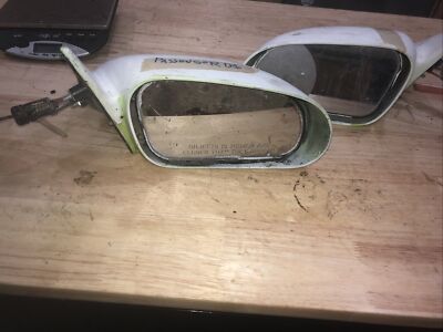 1995-1999 mitsubishi eclipse side mirror d1 white flecking paint lime green 