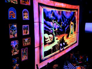 Trippy Blacklight Uv Tapestry Psychedelic Surreal Psy Glow Art Lrg