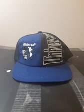 *Preown/Used (Brand, Universal™️] Black/Blue striped snapback: sze, OSFA 