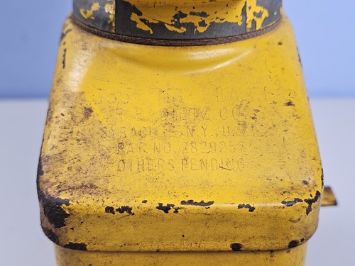 Vintage Dietz 665 Visi-Flash Construction Caution Light Converted to A/C Power - Picture 7 of 20