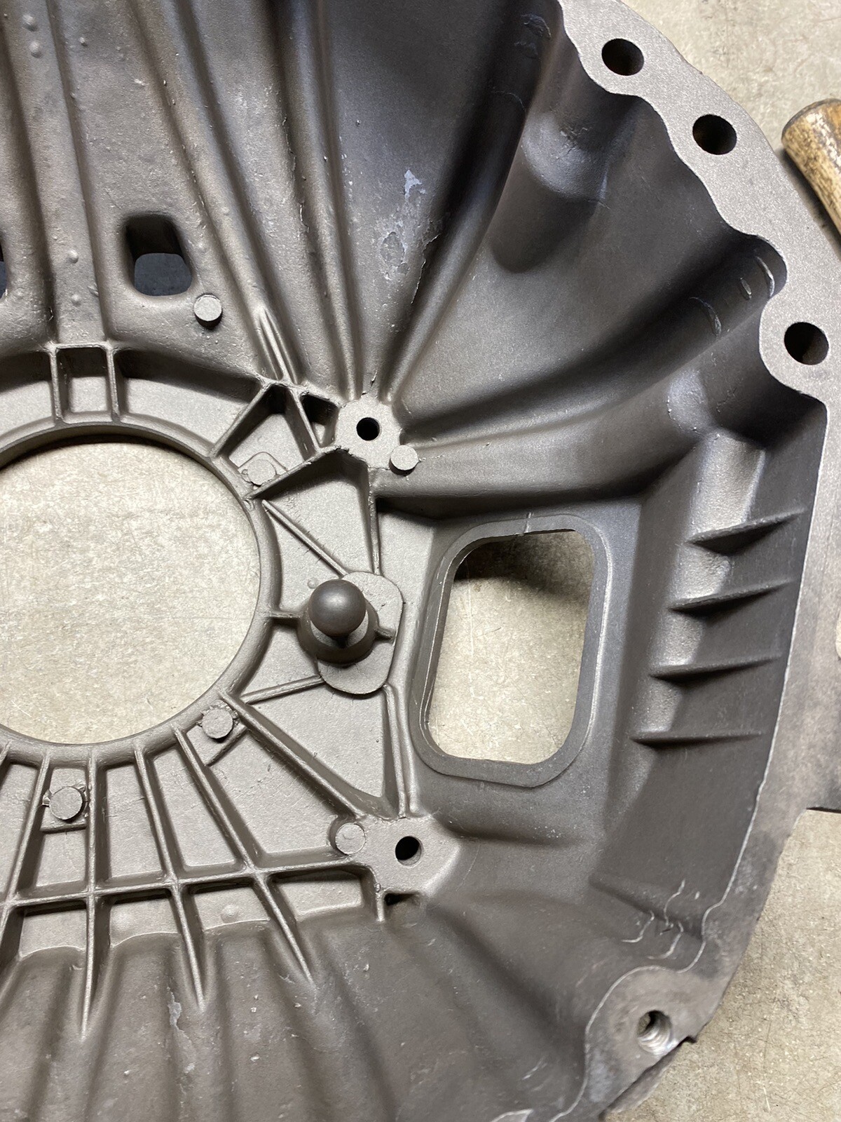 Ford Truck 289 302 351C 351W Hydraulic Bellhousing E4TA7505DA 6 Bolt