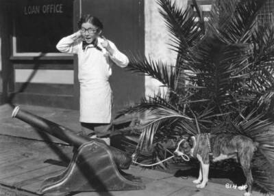 Spec O'Donnell in a scene from a Mack Sennett Paramount comedy in - Old Photo