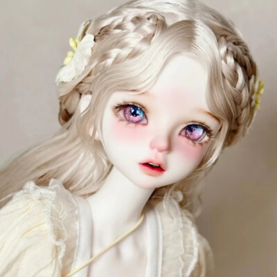 Sweet 1/4 BJD Doll SD Resin Joint Face Makeup Eyes Girl Bare Doll Gift Handmade