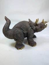 Vintage Collectible Triceratops Dinosaur Figurine Realistic 1993 Avery Creations