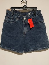 NWT NOS 90  s Girls Plus 12 1/2 Levi  s Red Tab 550 Light Rinse Blue Jean Shorts