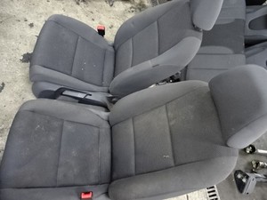 INNENAUSSTATTUNG Volkswagen Touran (1T3) MPV 1.2 TSI (CBZB) 2012 1K4881105PH