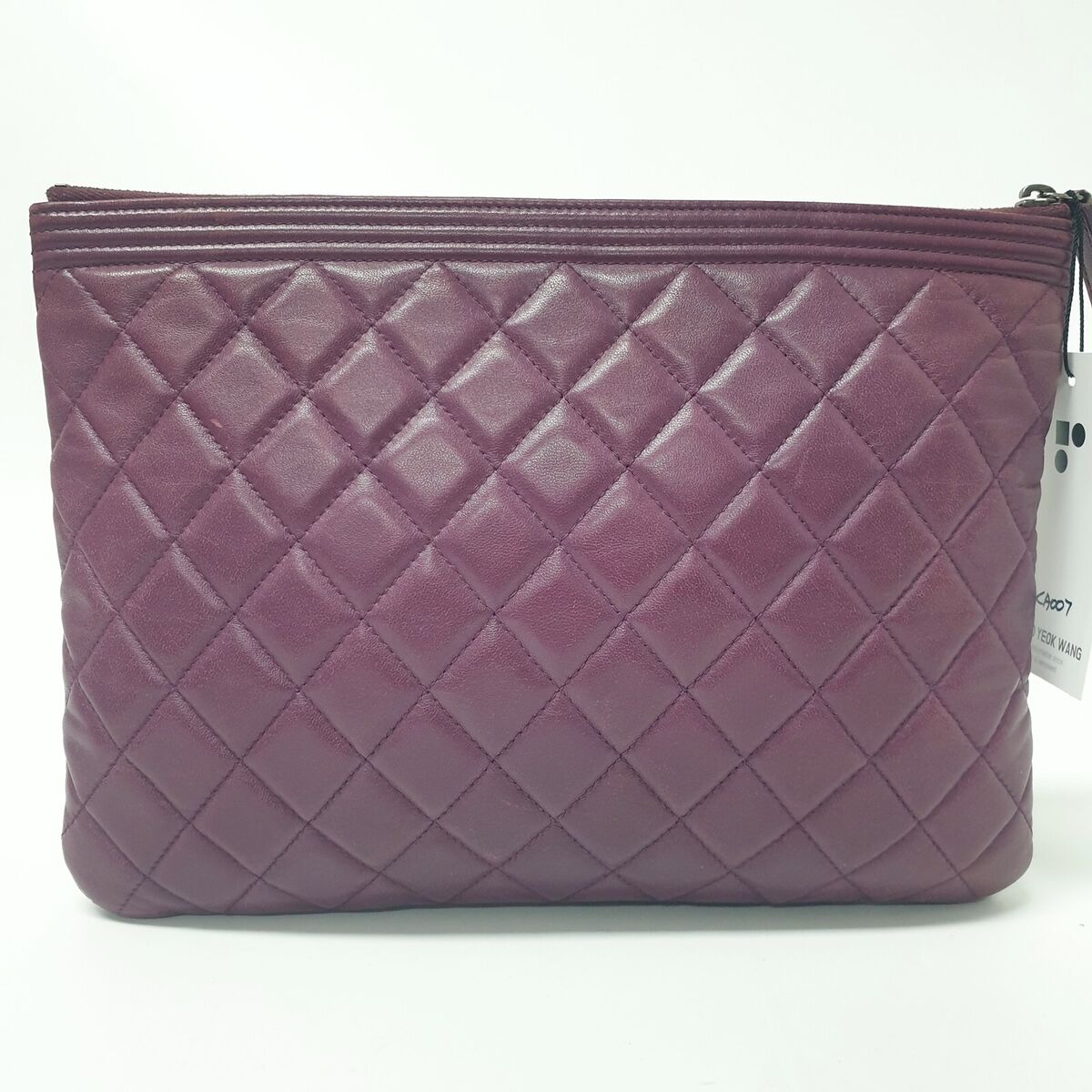 国内発送シャネル ボーイ O ケース クラッチ L Chanel Boy New Medium Clutch Guaranteed Genuine Daily Purple
