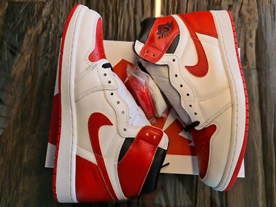 Jordan 1 Retro High OG Heritage EU 44 | US 10 
