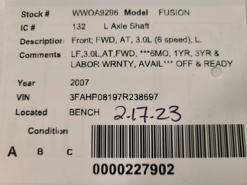 Eje de transmisión delantero izquierdo usado se adapta a: Ford Fusion 2007 tracción delantera delantera a 3,0 L 6 velocidades Foto 4 de 4