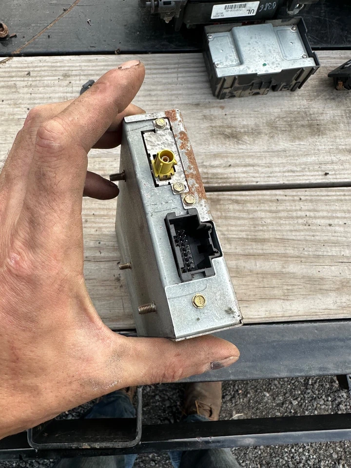 GMC Envoy 2004 equipo de audio radio receptor satélite 15125061 fabricante de equipos originales Foto 4 de 4