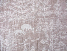 Rachel Zoe Christmas Tablecloth Beige & Silve...