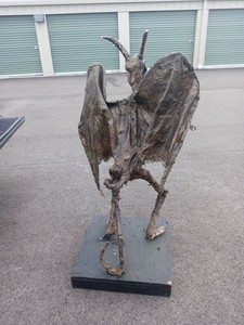 Foy’s Halloween of Fairborn~5’ tall Professionally made Winged Demon (bent leg)