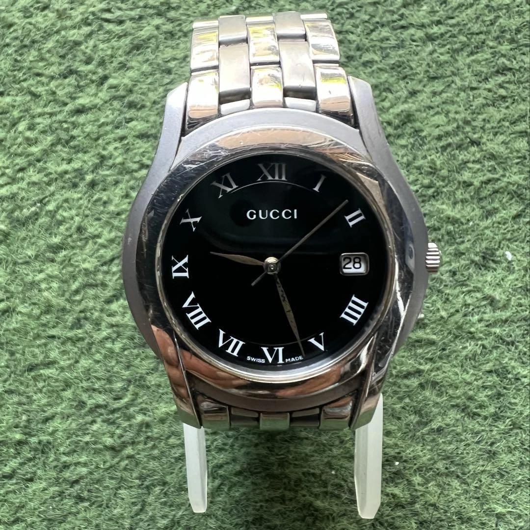 Orologio da polso uomo Gucci 5500M data display quadrante nero quarzo analogico funzionante