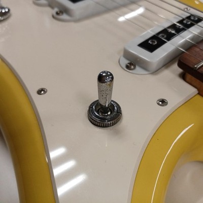 YAMAHA SGV-300 Yellow Electric Guitar Used product Shipping from