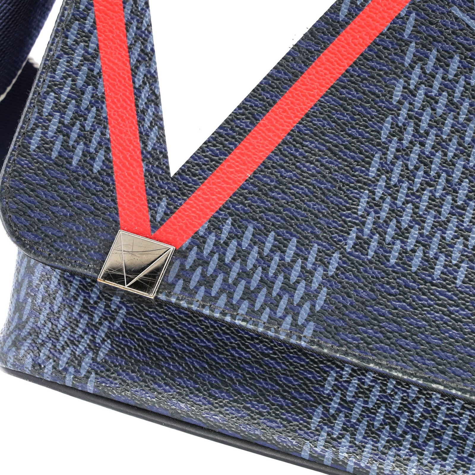 Louis Vuitton District NM Messenger Bag Regatta Damier Cobalt PM image 7