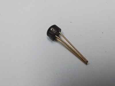 ME0412 Micro Electronics PNP