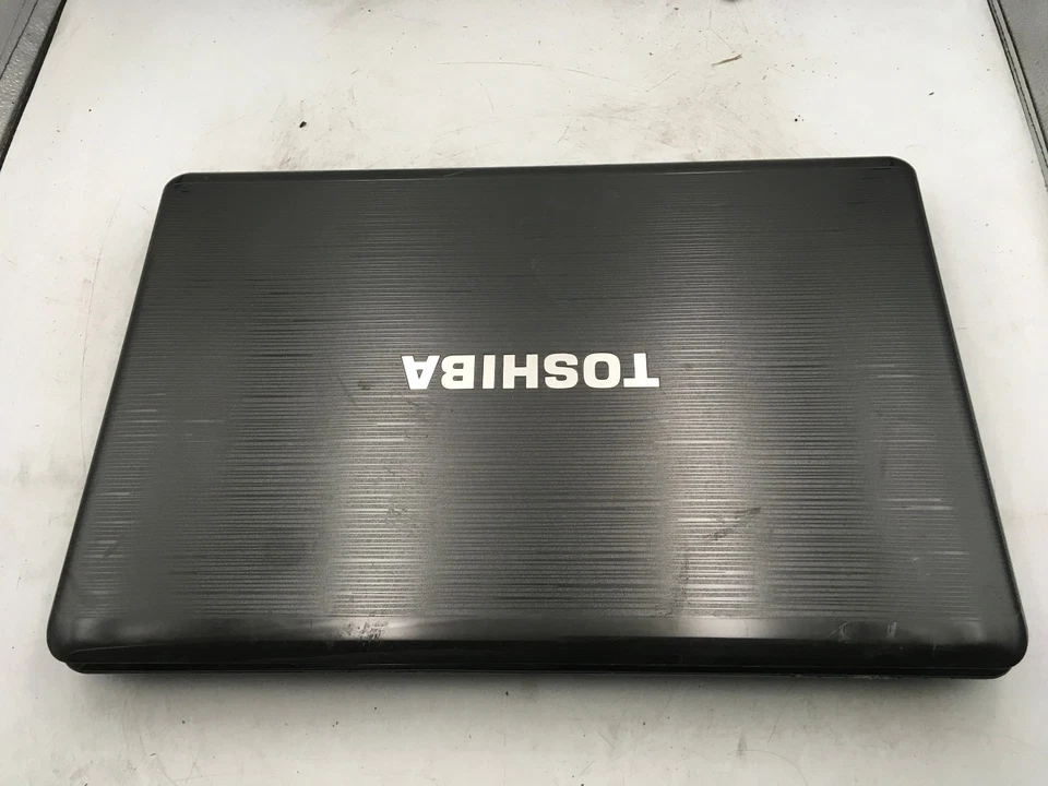 TOSHIBA SATELLITE P755 S5182 -PARA REPUESTOS/LCD DEFECTUOSO- INTEL I5 2ª GENERACIÓN - 4GB RAM - BB Foto 4 de 4