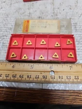 NEW Sandvik Coromant TCMT090204-UR-Turning Inserts Qty 10 TCMT1 8(1.5)2-UR(52)