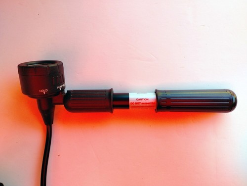 Saunders Cervical HOMETRAC Home Device Pump + Case - Picture 8 of 17