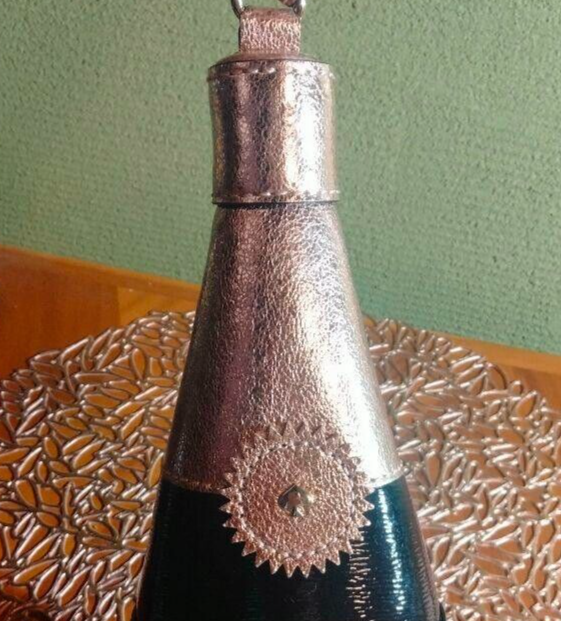 kate spade Champagne Bottle Cheers Darling Bag Wristlet Clutch Purse