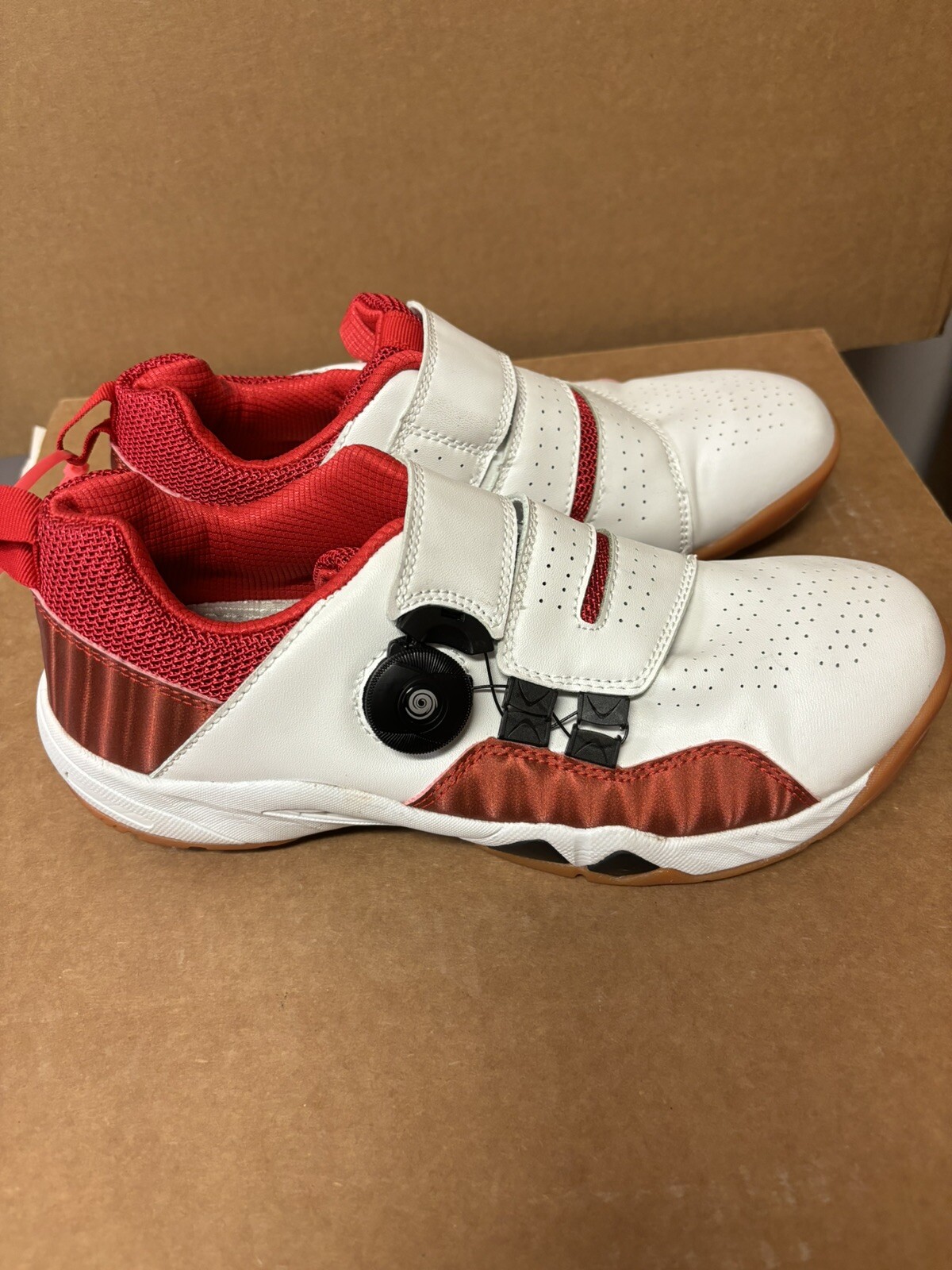 Professional Tennis Shoes Men Women Baseball Shoe Badminton Table Tennis Sneaker