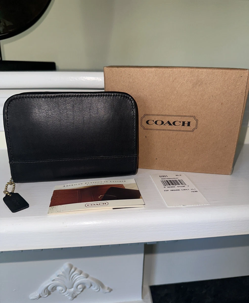 Coach wallet online card