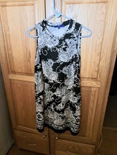 Apt. 9 Monochrome Floral Cute Little Dress Size XS Bust 34 Stretch