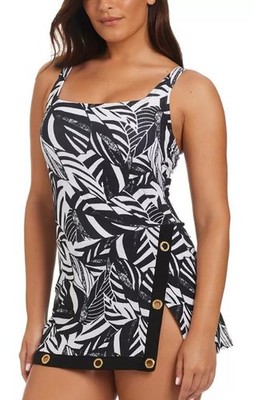 Beyond Control Women's Black/White Sharp Observation Square-Neck Swim Dress 10