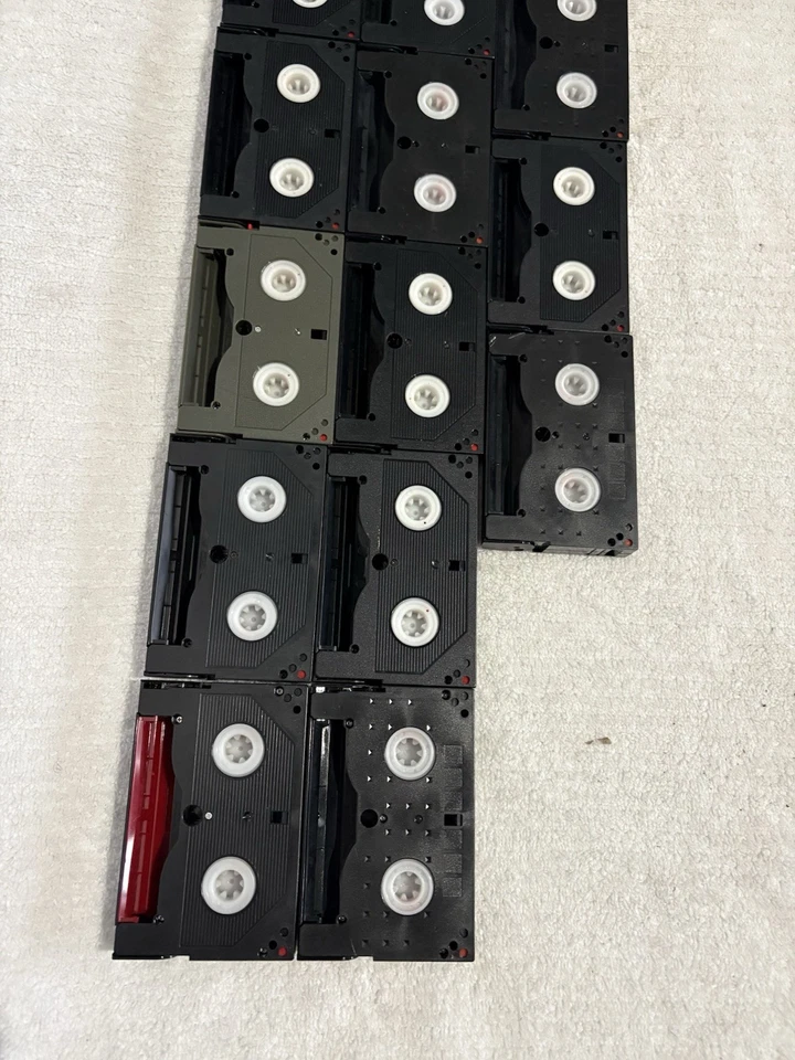 15 Sony. JVC.  Videocassete TDK Hi8 120 MP - Preto (P6-120HP) - Imagem 4 de 4