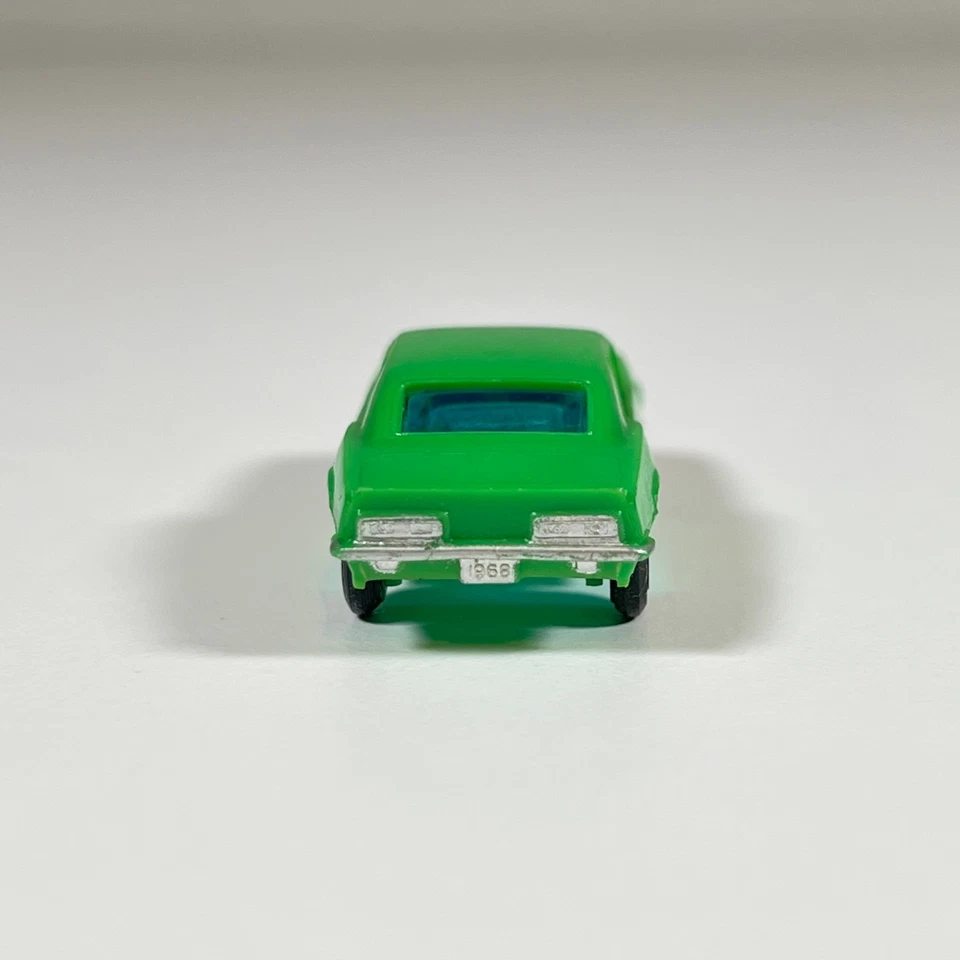 Coche de juguete de plástico vintage Tyco Chevy Camaro verde 2" escala HO de Hong Kong Foto 3 de 4