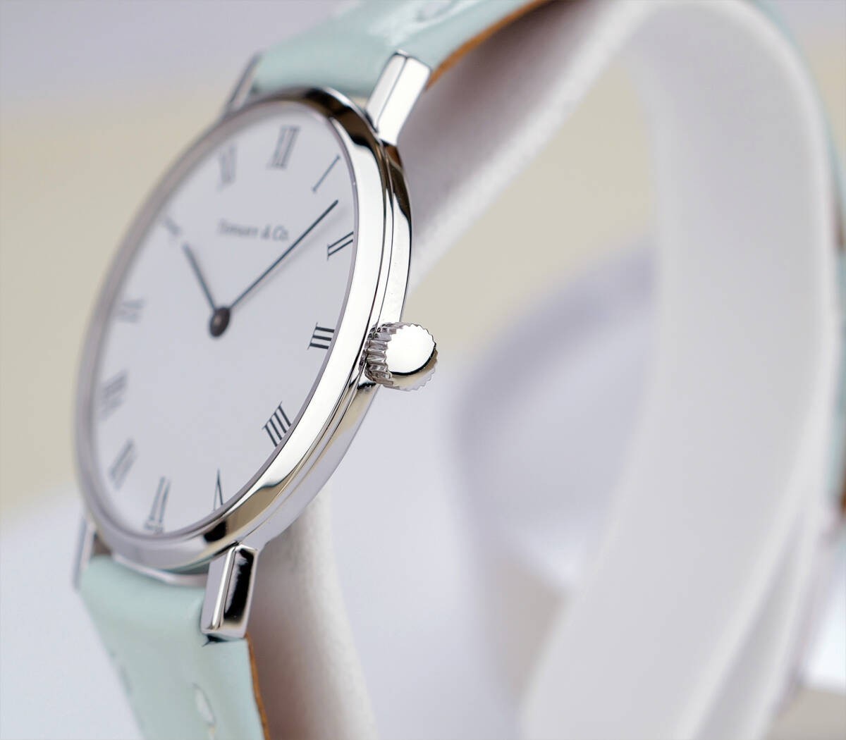 Tiffany & Co. Classic Silver Roman Index Women's Watch 26mm Quartz image 6