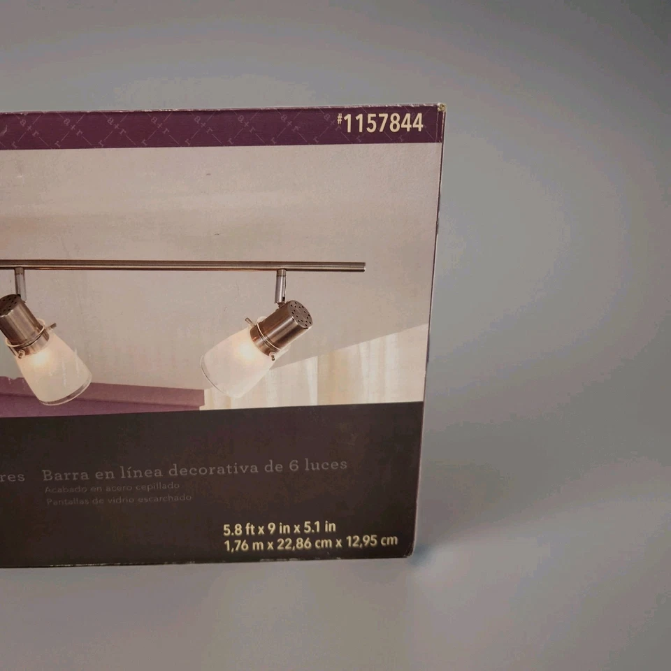 Allen + roth 5,8 футов x 9 дюймов x 5,1 дюйма 6-светлая матовая стальная гусеничная планка Montgomery - Изображение 3 из 4