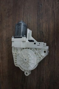 Audi A4 8K A5 8T A6 4G Fensterhebermotor hinten rechts 8K0959812A