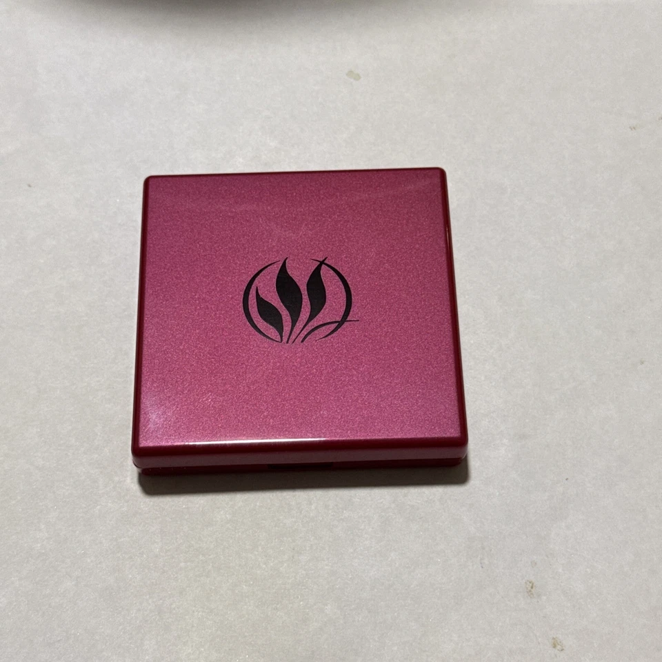 Serious Skincare Brow Shaping Palette 0.28 Oz made in Taiwan - Image 2 of 4