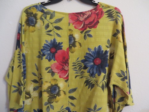 EUC Made In Italy Bold Yellow Floral Short-Sleeve Top - Sz XXL - Picture 8 of 9