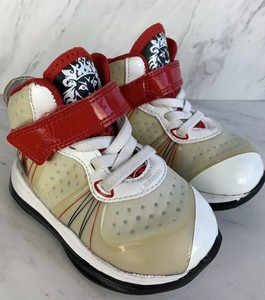 kids lebron 8