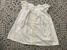Vintage 1980  s Baby Girls Unnamed Brand Lace Floral White Dress. 12-18 mos 