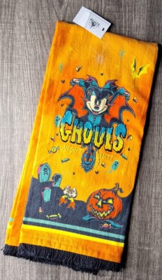 NEW WITH TAG! Disney Ghouls Night Out Kitchen Towel!