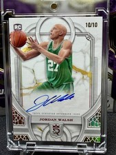 2023-24 Topps Royalty Jordan Walsh Rookie Auto Gold 10/10  Celtics- Book End