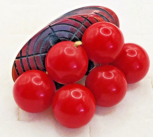 Vtg.  1940s Carved BAKELITE Log Pin w. Six Dangling Cherries  All Tested
